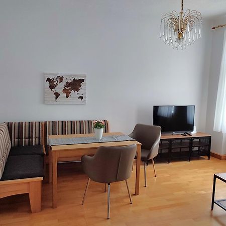 Studio & Apartments Near Reumannplatz Вена Экстерьер фото