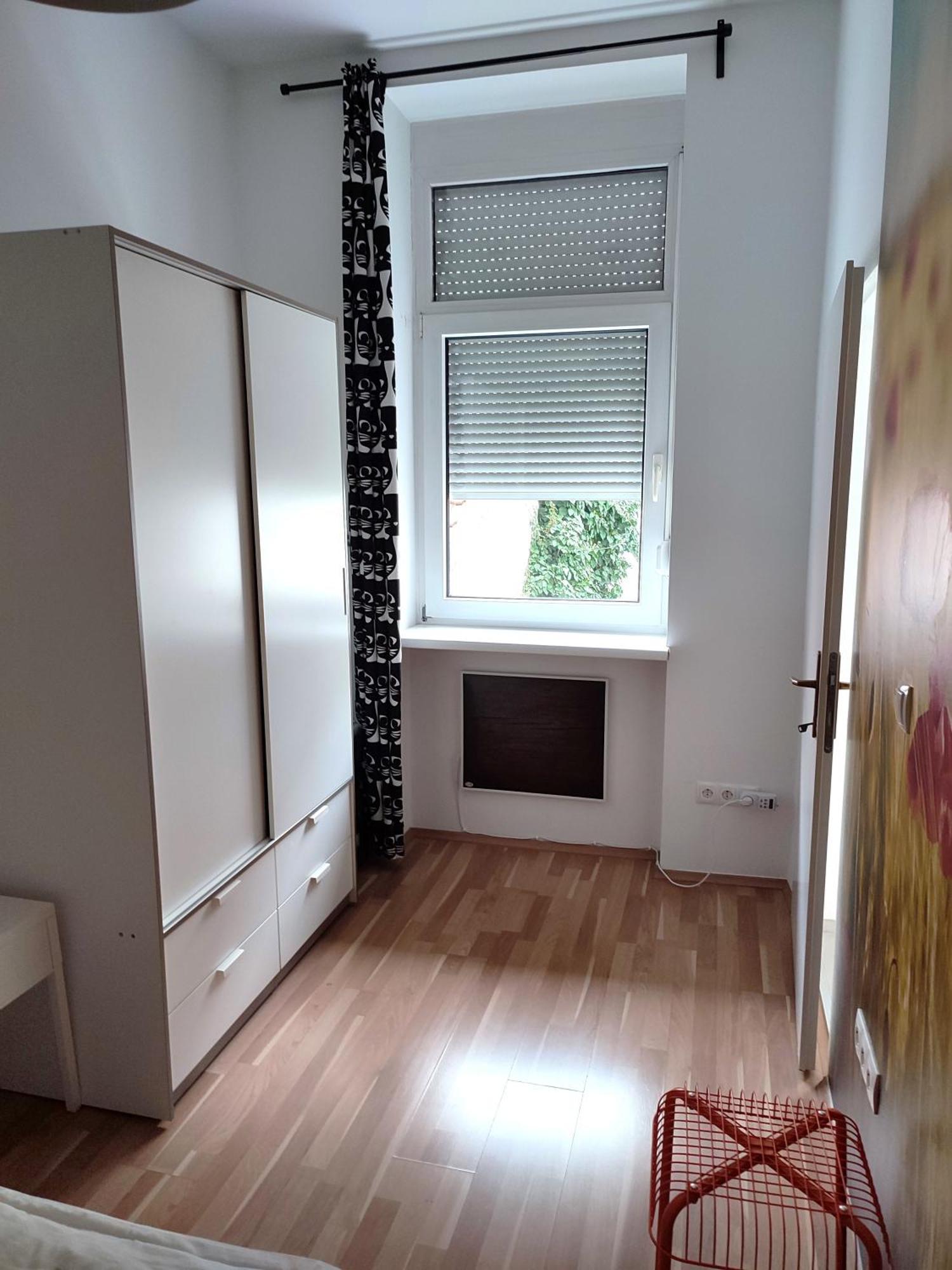 Studio & Apartments Near Reumannplatz Вена Экстерьер фото