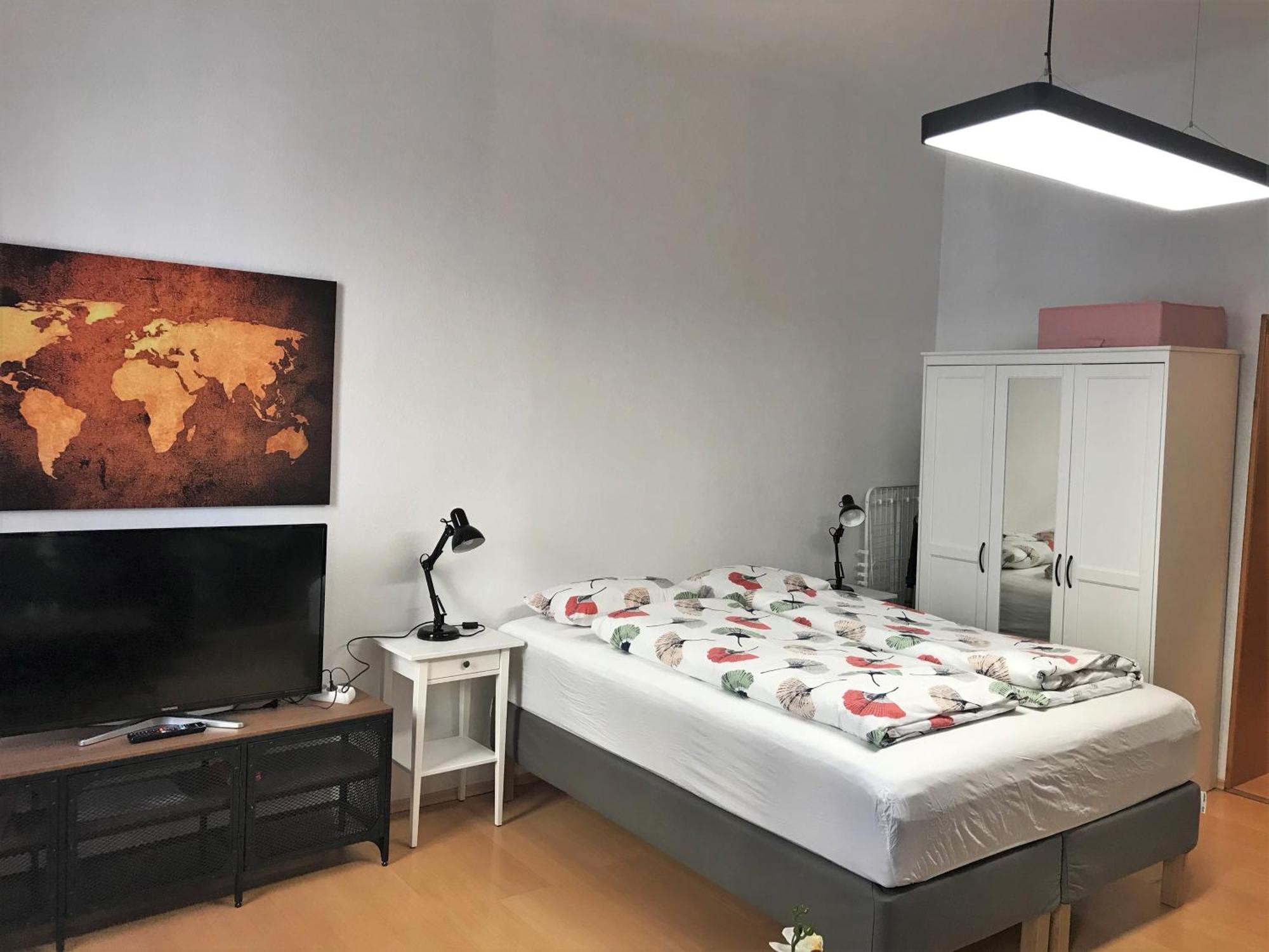 Studio & Apartments Near Reumannplatz Вена Экстерьер фото